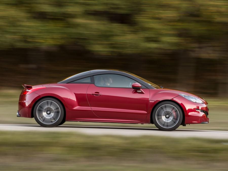  Peugeot RCZ R 2013 года  (фото 8 из 30)
